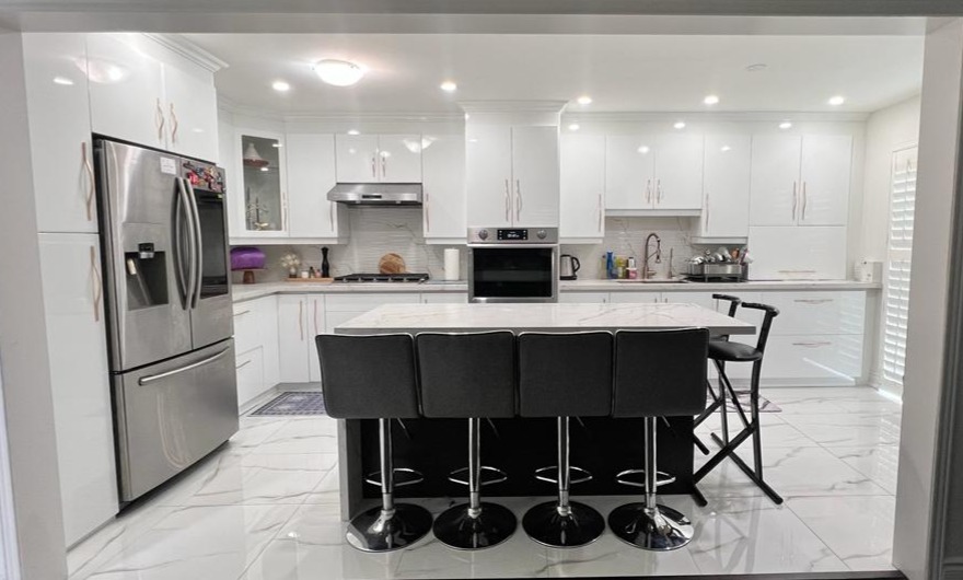 Oakville kitchen renovation after